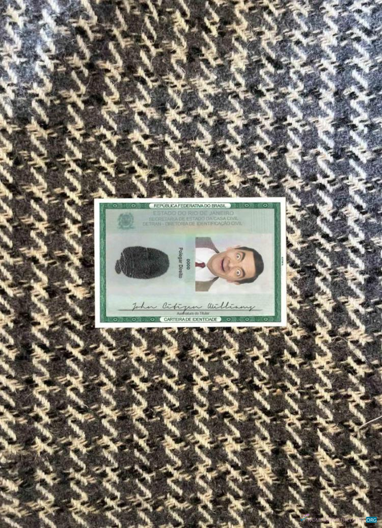 Download Brazil ID template (2010 – present) photolook FRONT Photoshop template